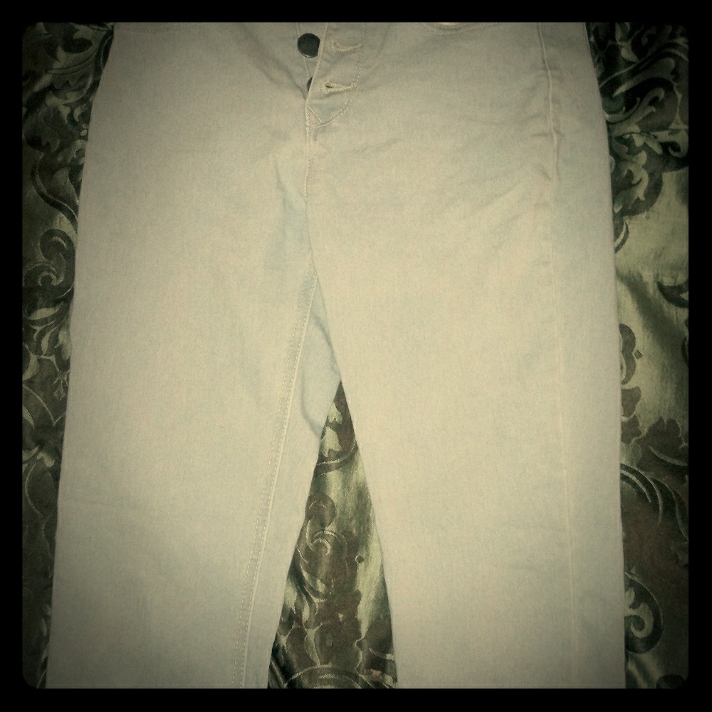 Legendary baby blue high waisted button up jeans ❤